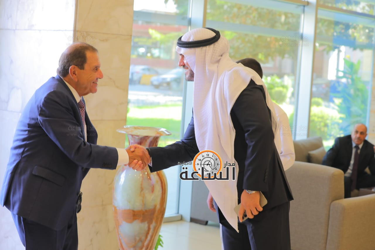 Madar Al-Saa Images 0.4653983137020139