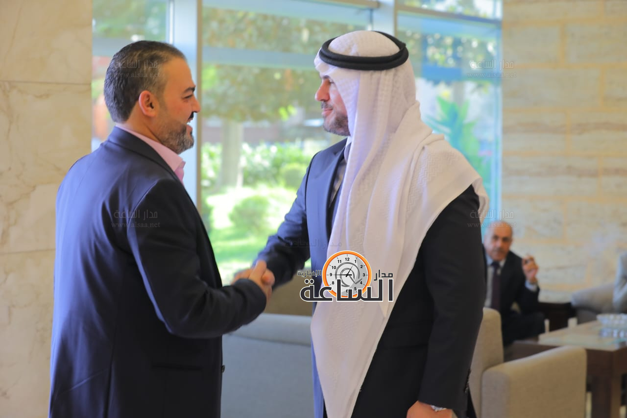 Madar Al-Saa Images 0.8040228326184473