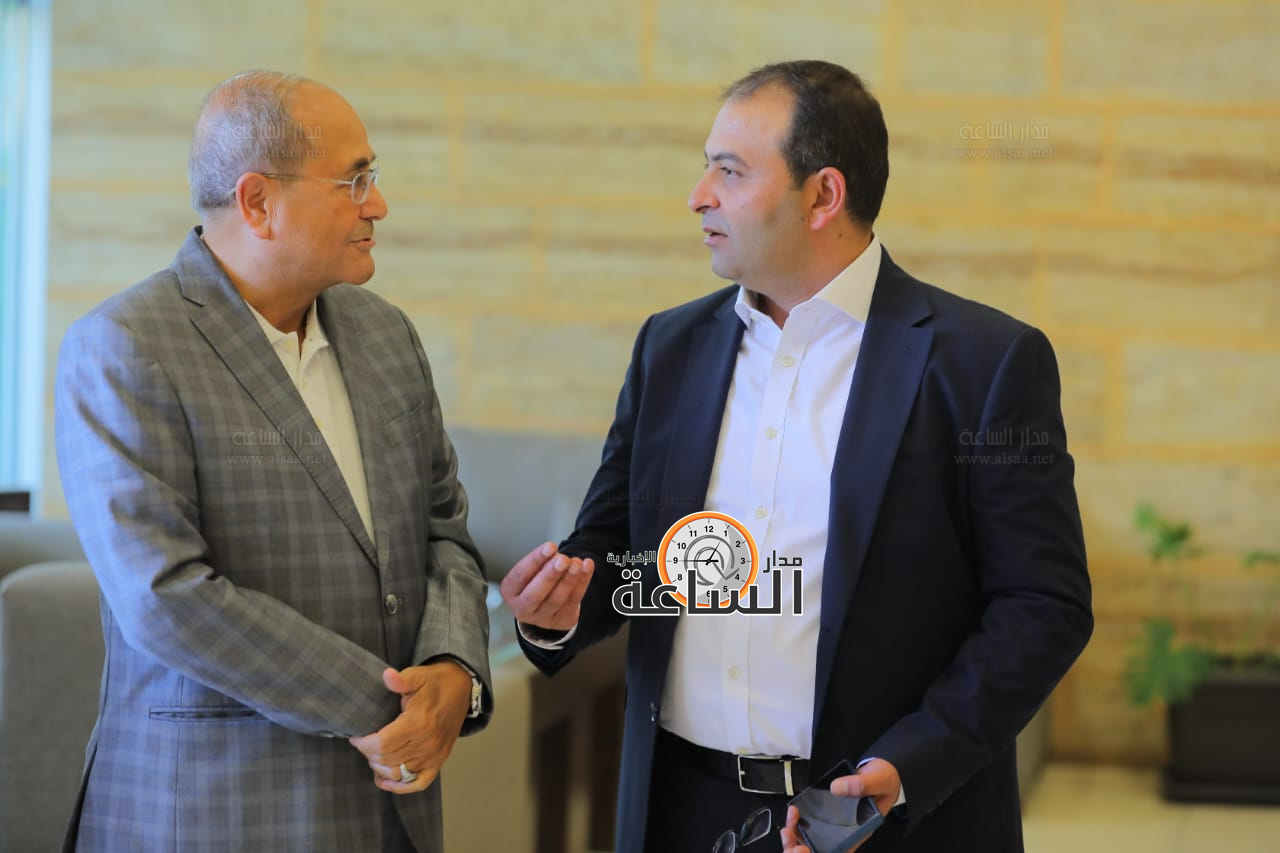 Madar Al-Saa Images 0.8792202933608986