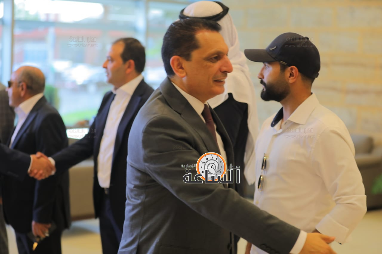 Madar Al-Saa Images 0.24372113741388035