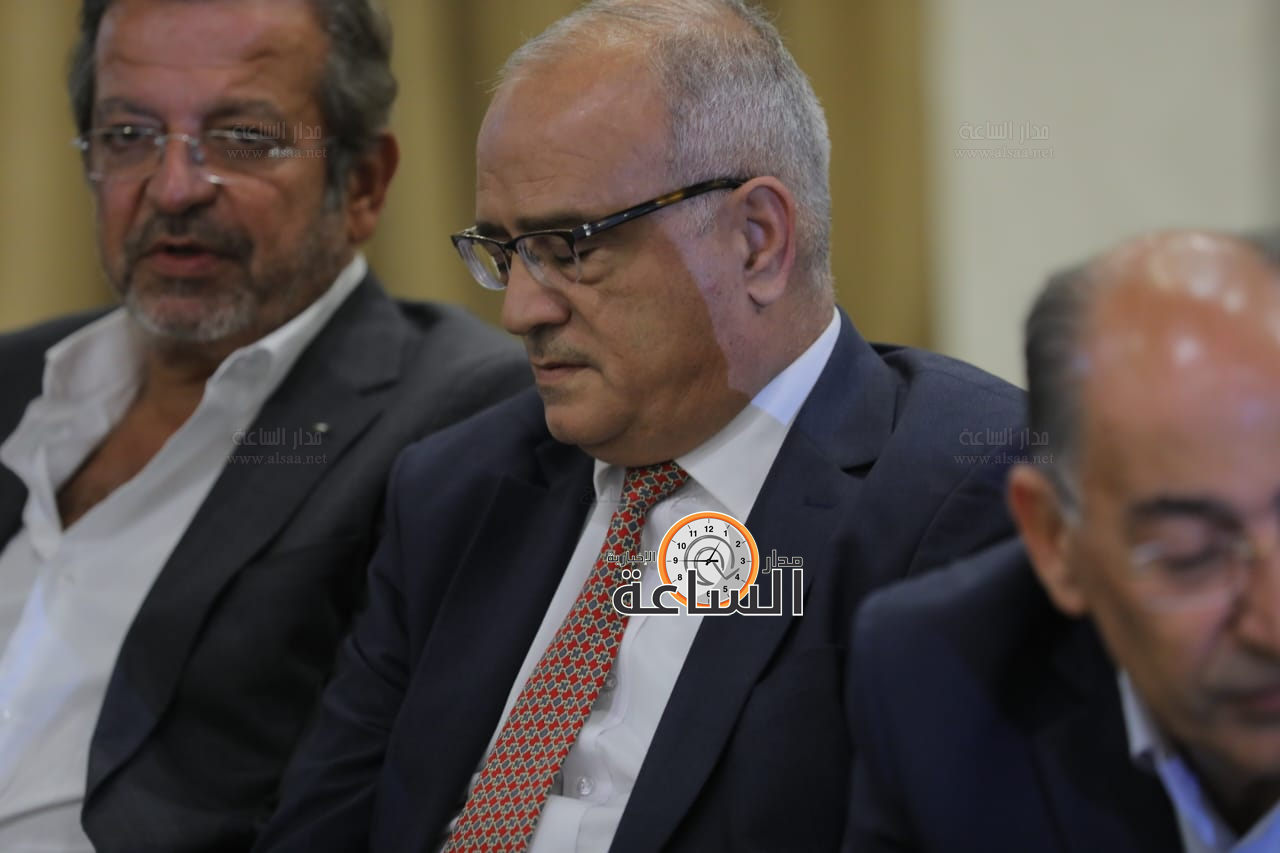 Madar Al-Saa Images 0.16152478112918756