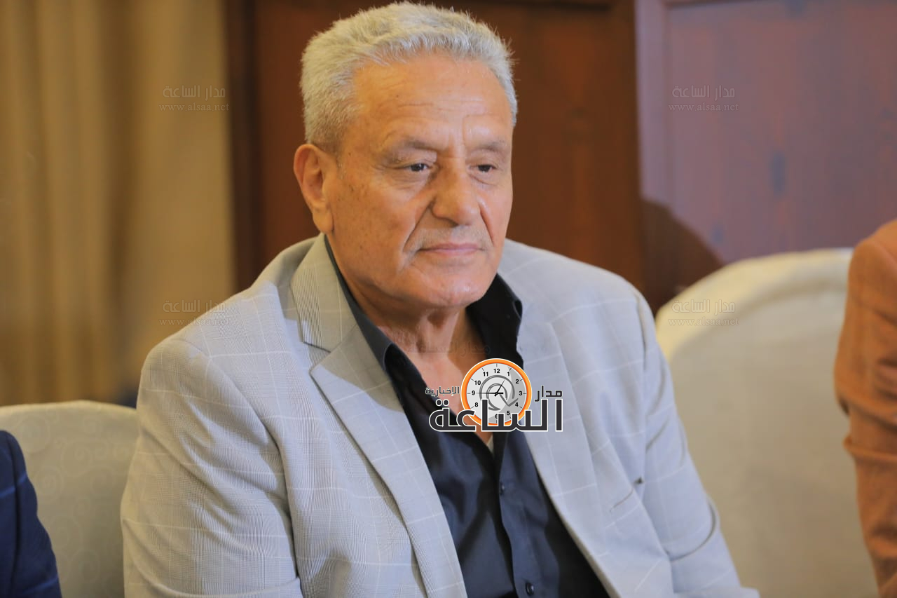 Madar Al-Saa Images 0.576454457088345