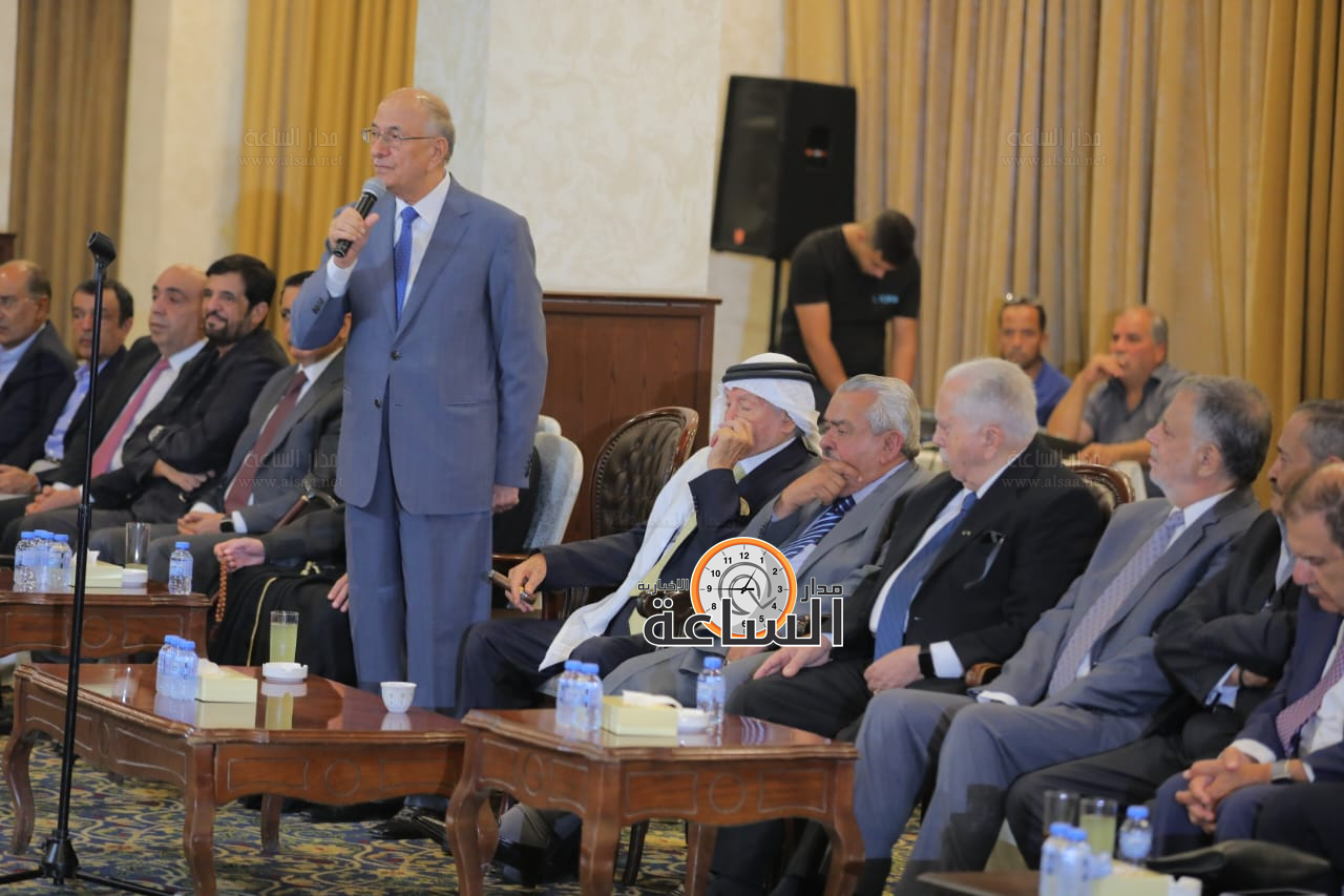 Madar Al-Saa Images 0.556049038740472