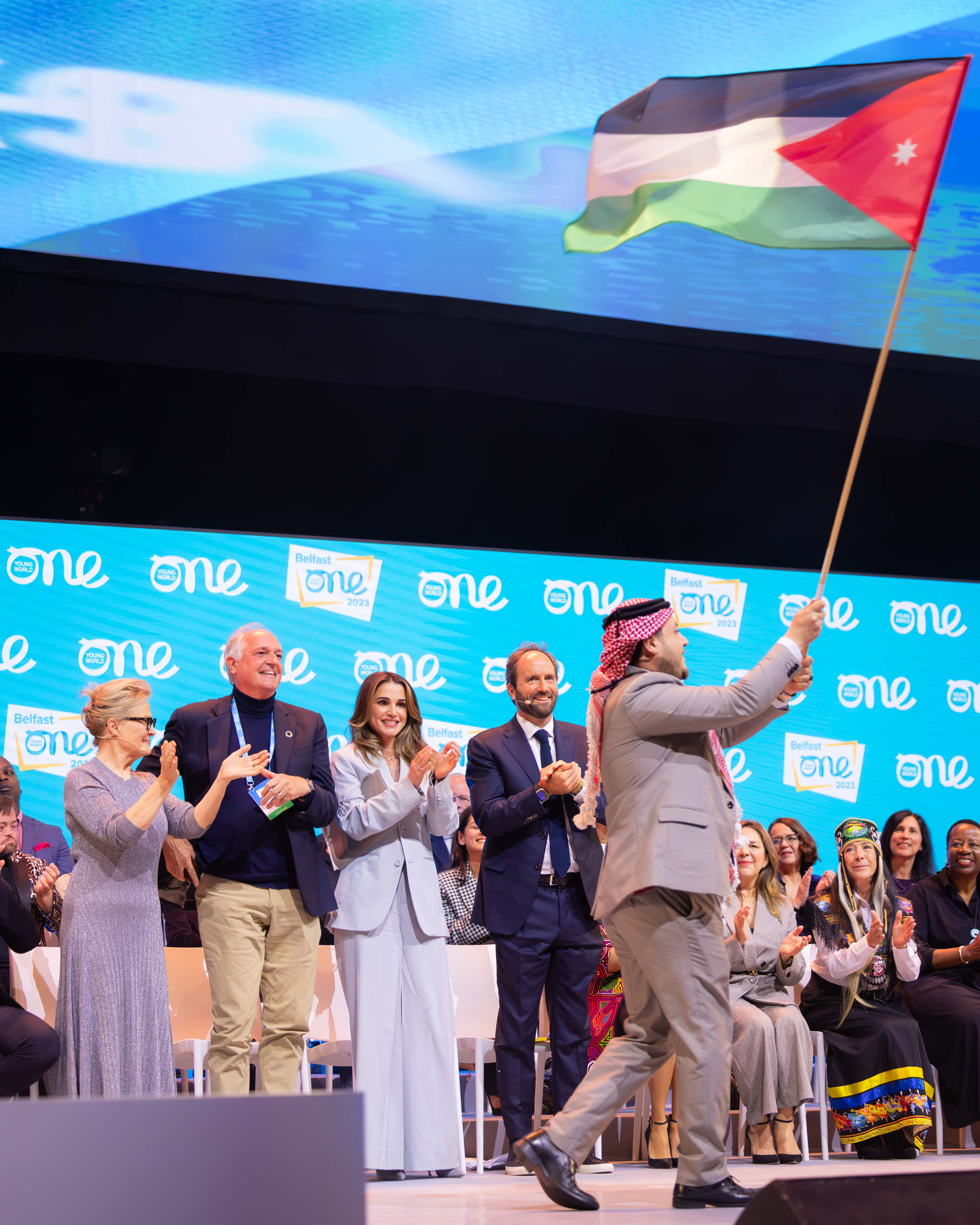 

الملكة رانيا خلال مشاركتها في قمة "عالم شاب واحد" لعام 2023&nbsp;&nbsp;بلفاست، إيرلندا الشمالية / 2 تشرين الأول 2023

