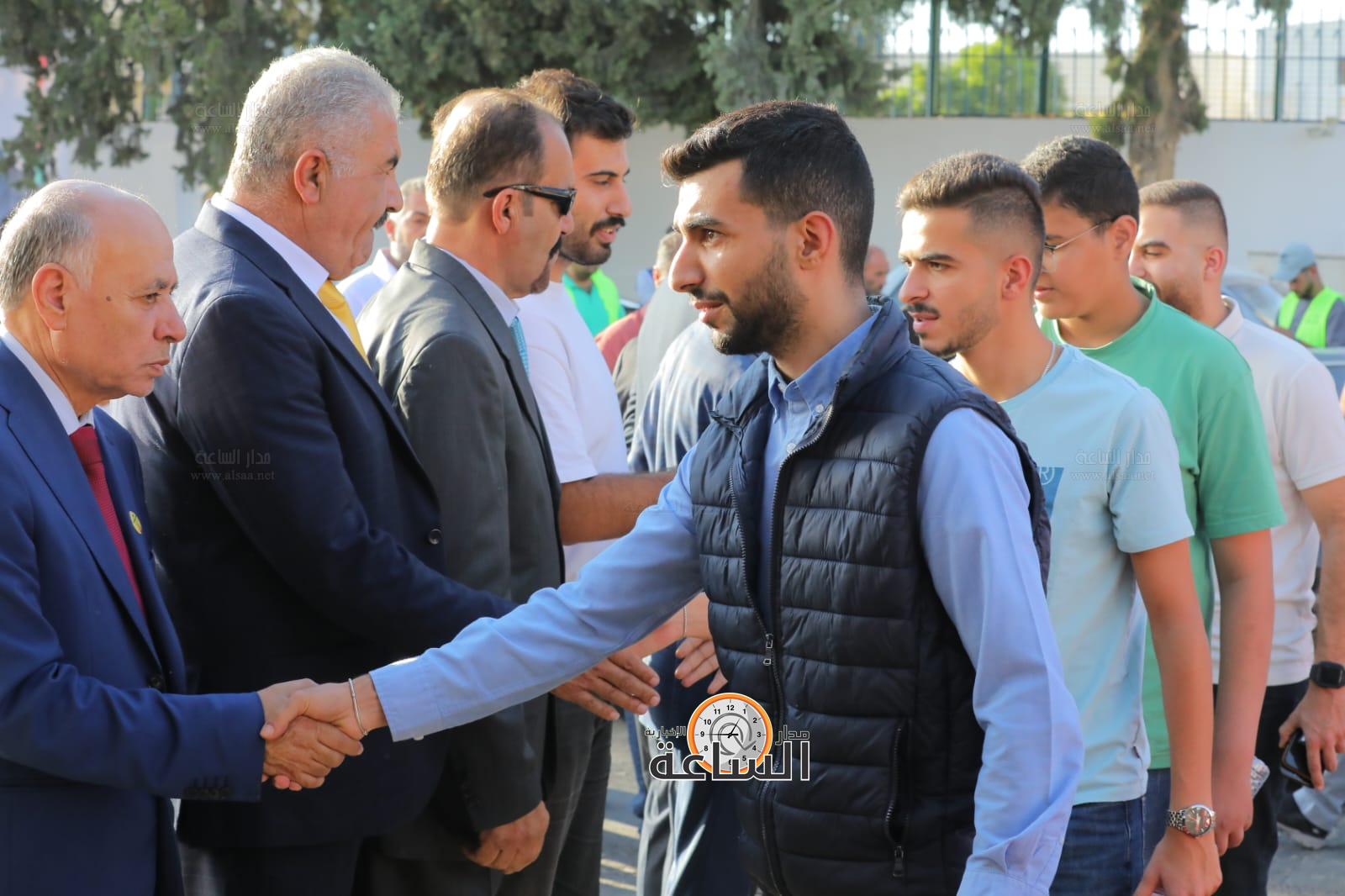 Madar Al-Saa Images 0.822153985197388