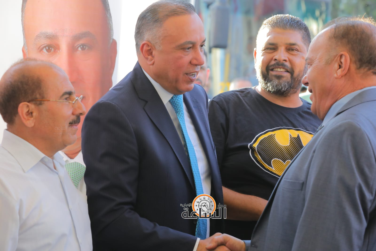 Madar Al-Saa Images 0.9958337627888123