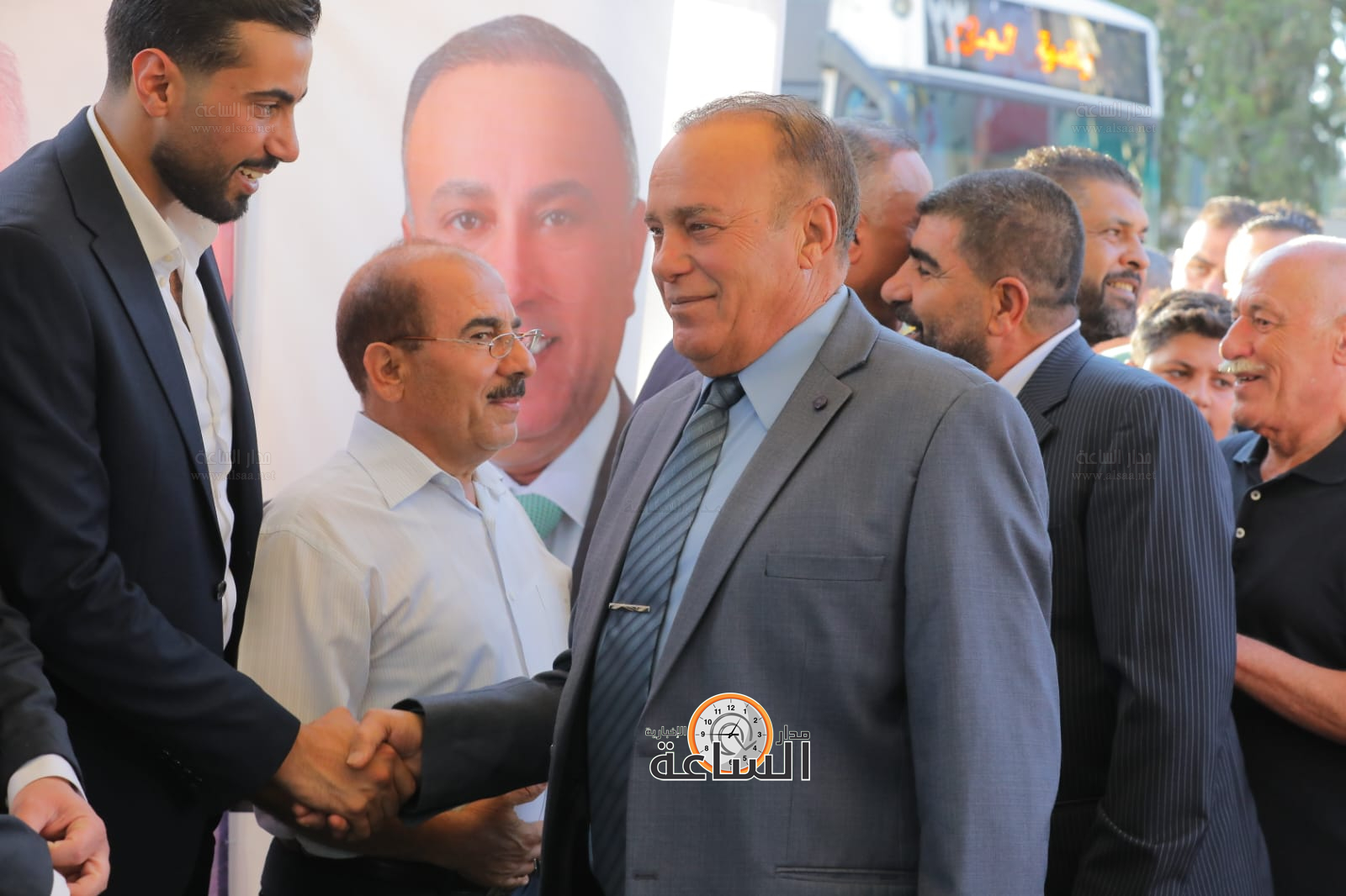 Madar Al-Saa Images 0.318159822175786