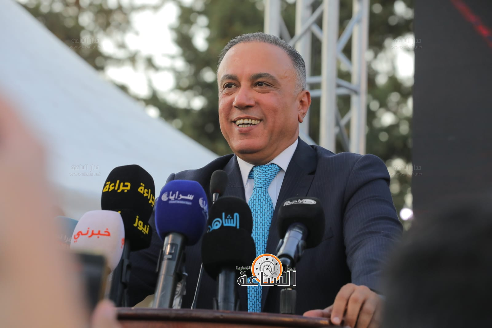 Madar Al-Saa Images 0.5945320772833569