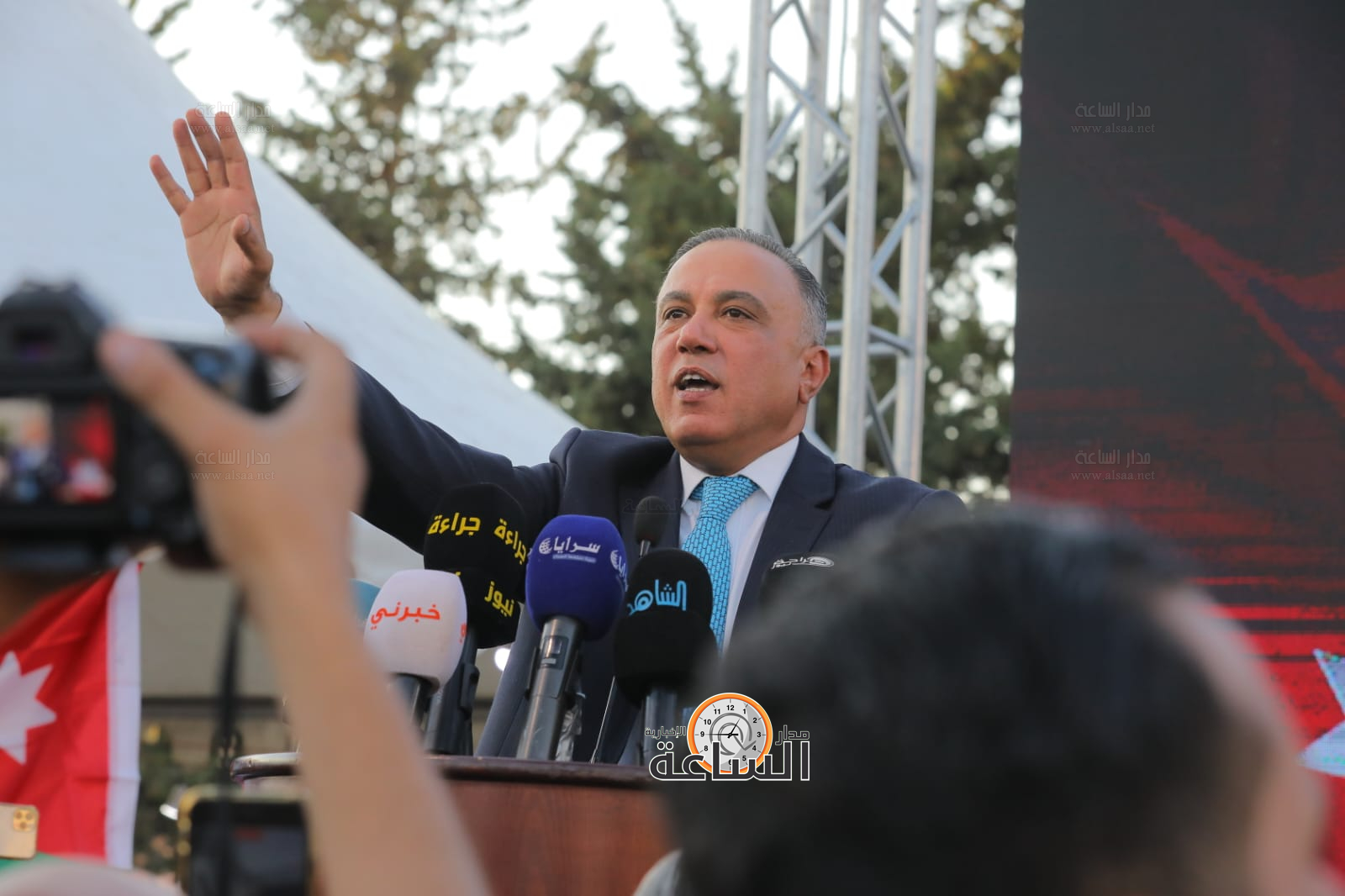 Madar Al-Saa Images 0.885167985887584