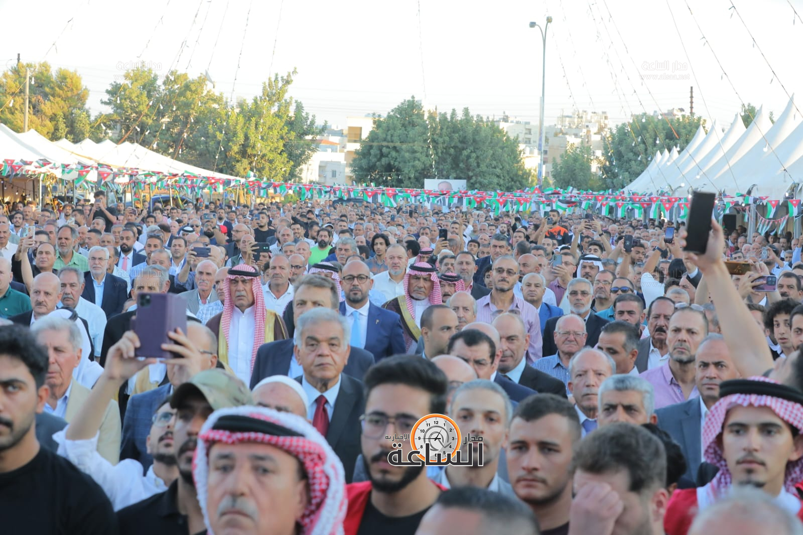 Madar Al-Saa Images 0.4186082313634245