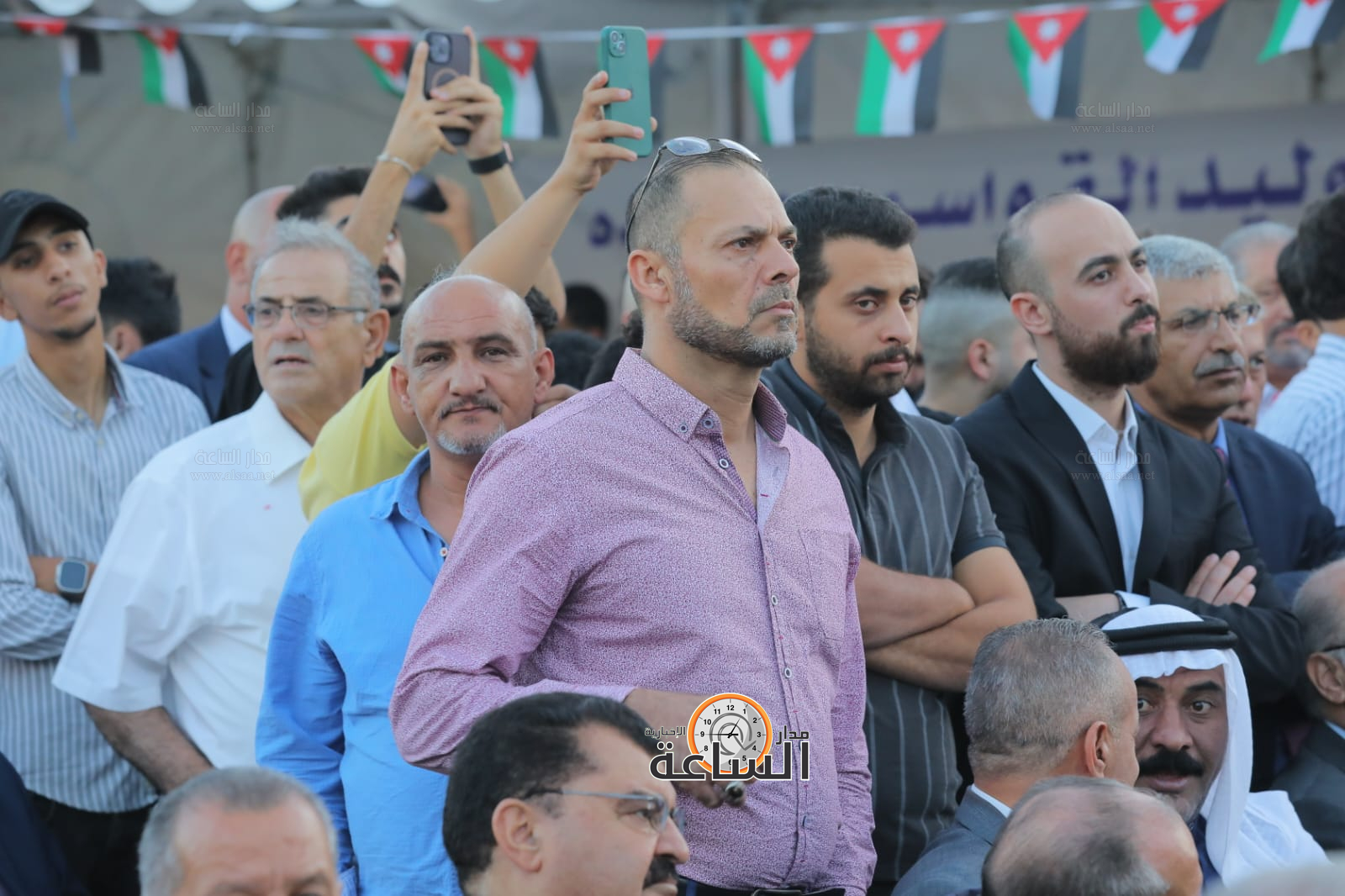 Madar Al-Saa Images 0.2607691900666804