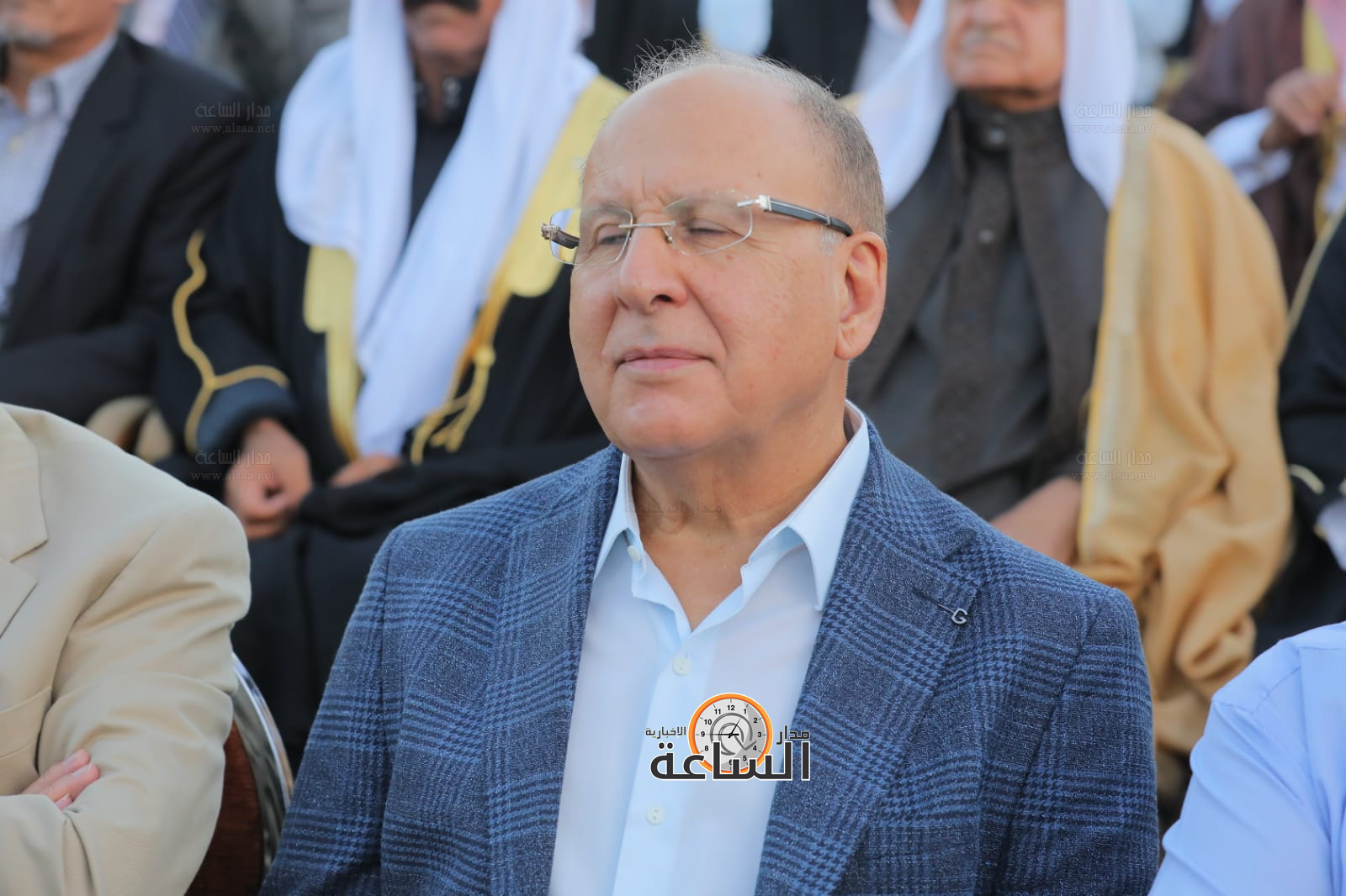 Madar Al-Saa Images 0.45693184577383317