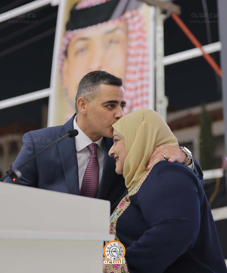 Madar Al-Saa Images 0.3768214009245956