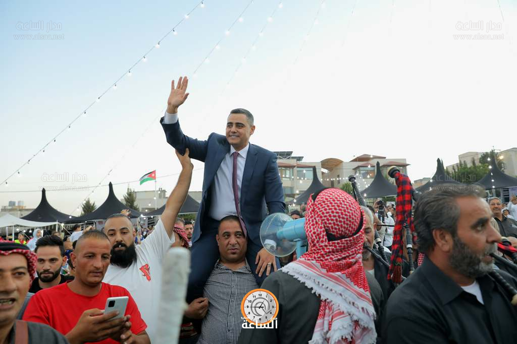 Madar Al-Saa Images 0.6377166608146052