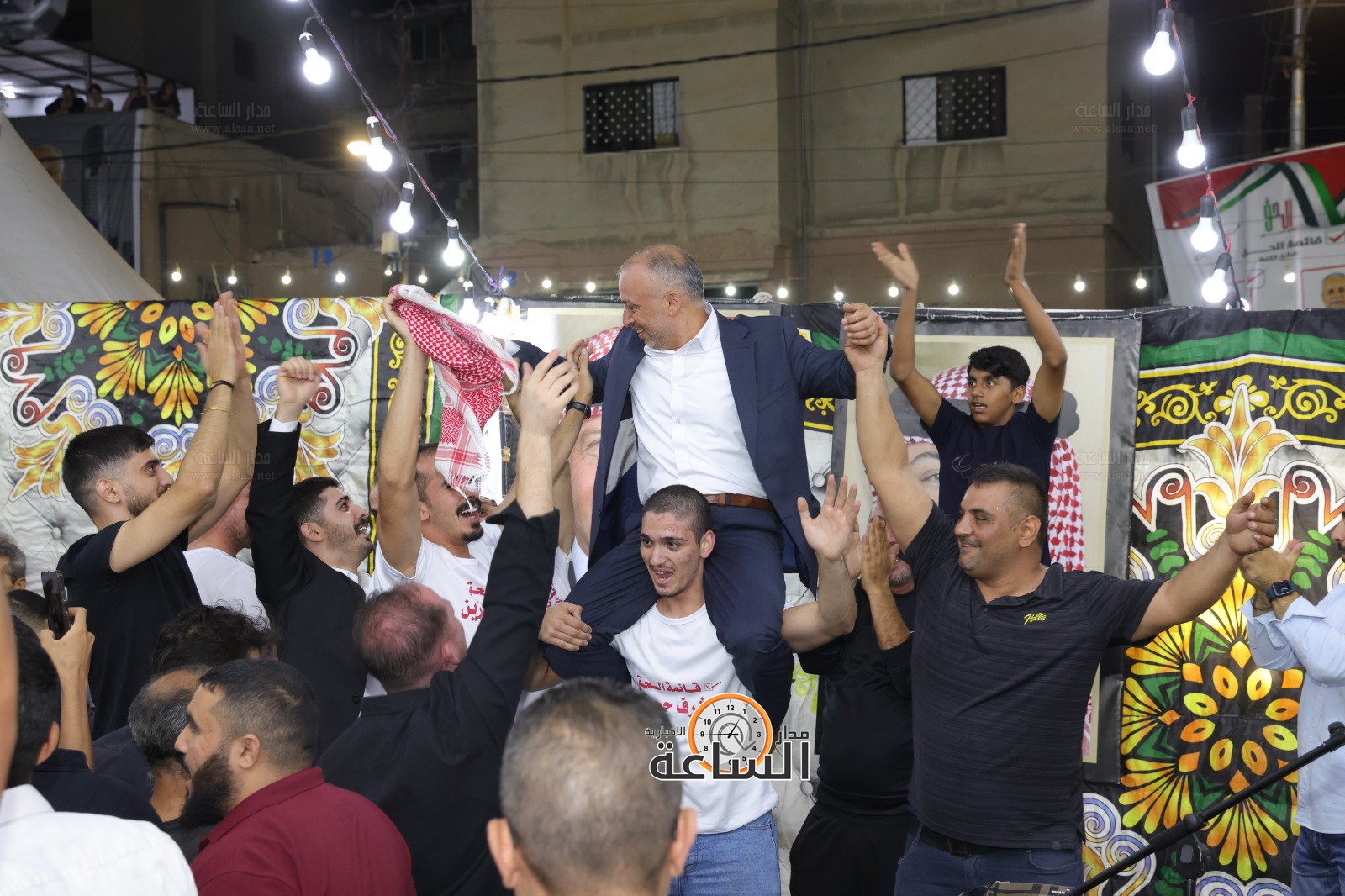 Madar Al-Saa Images 0.8998827250044887