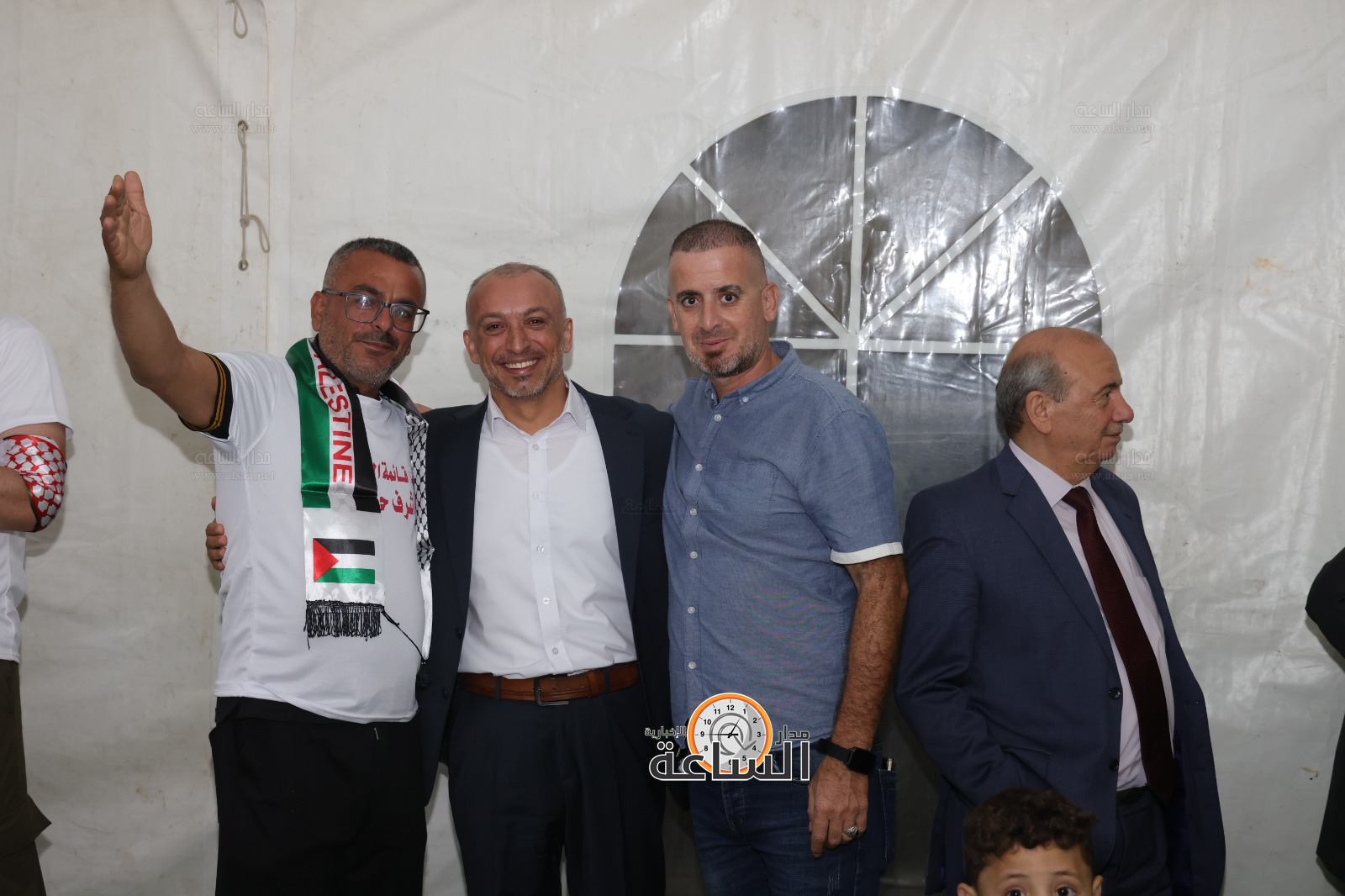 Madar Al-Saa Images 0.4972729232524895