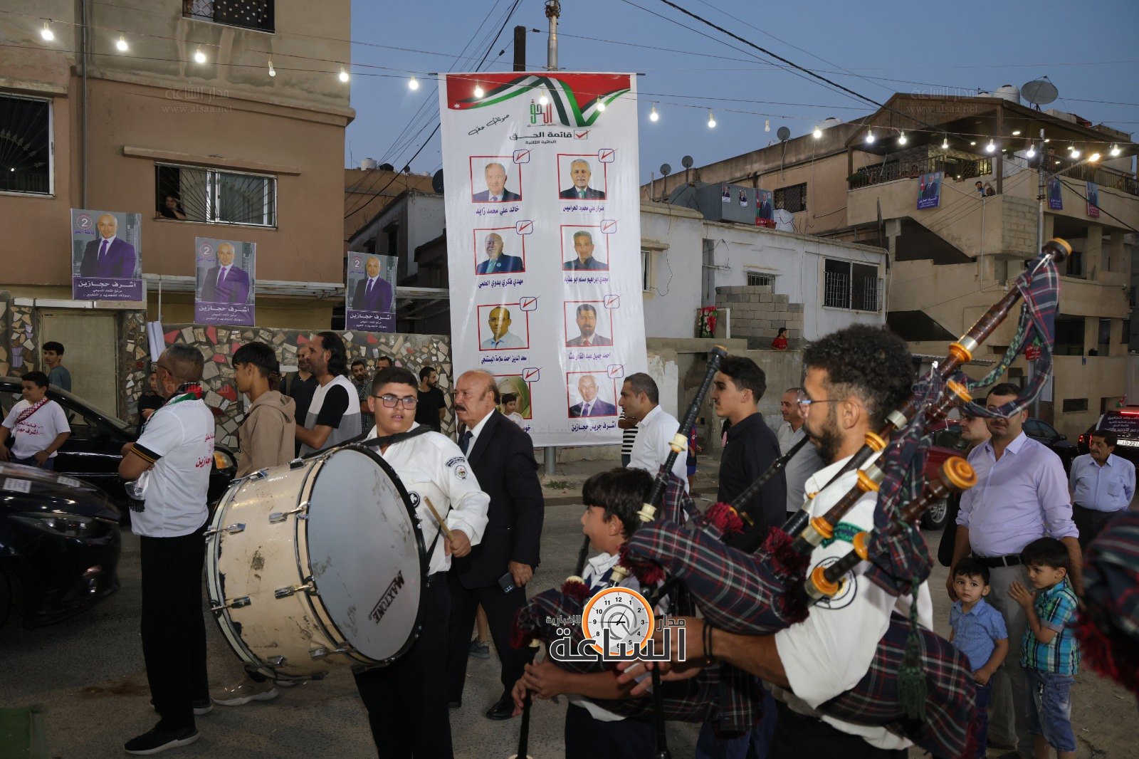 Madar Al-Saa Images 0.5460164436010202