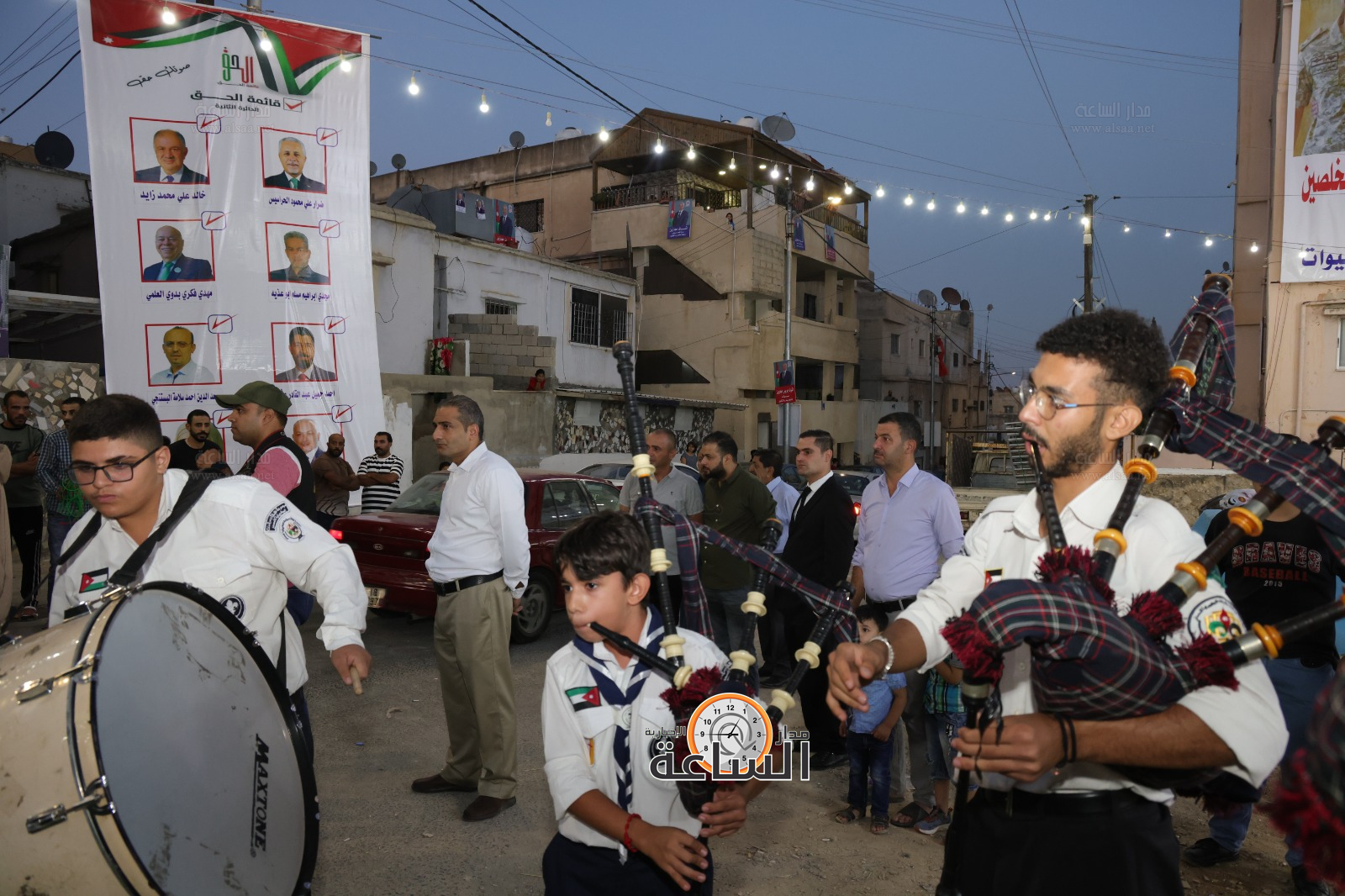 Madar Al-Saa Images 0.2973703834633168