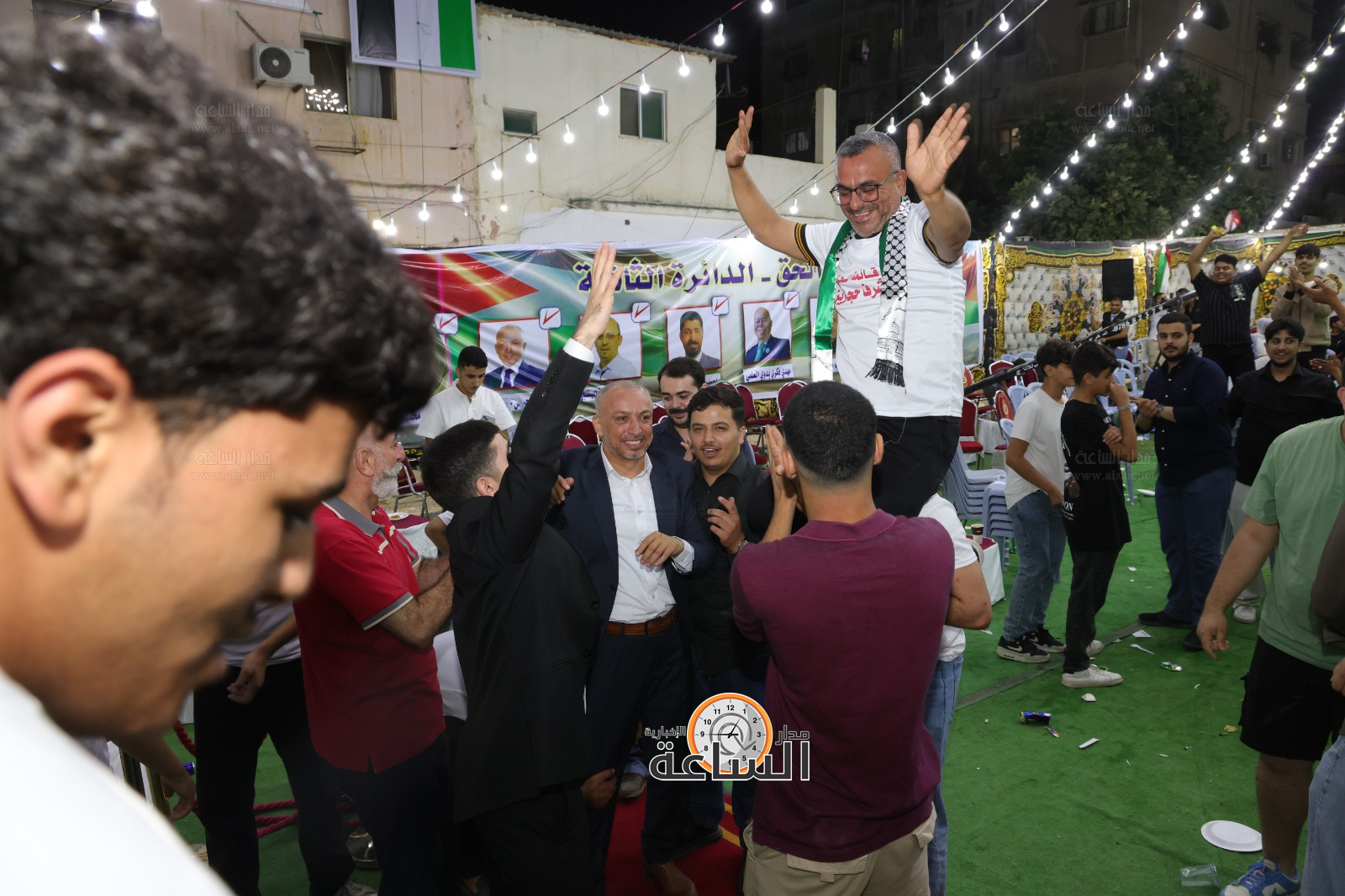 Madar Al-Saa Images 0.9844626717826108