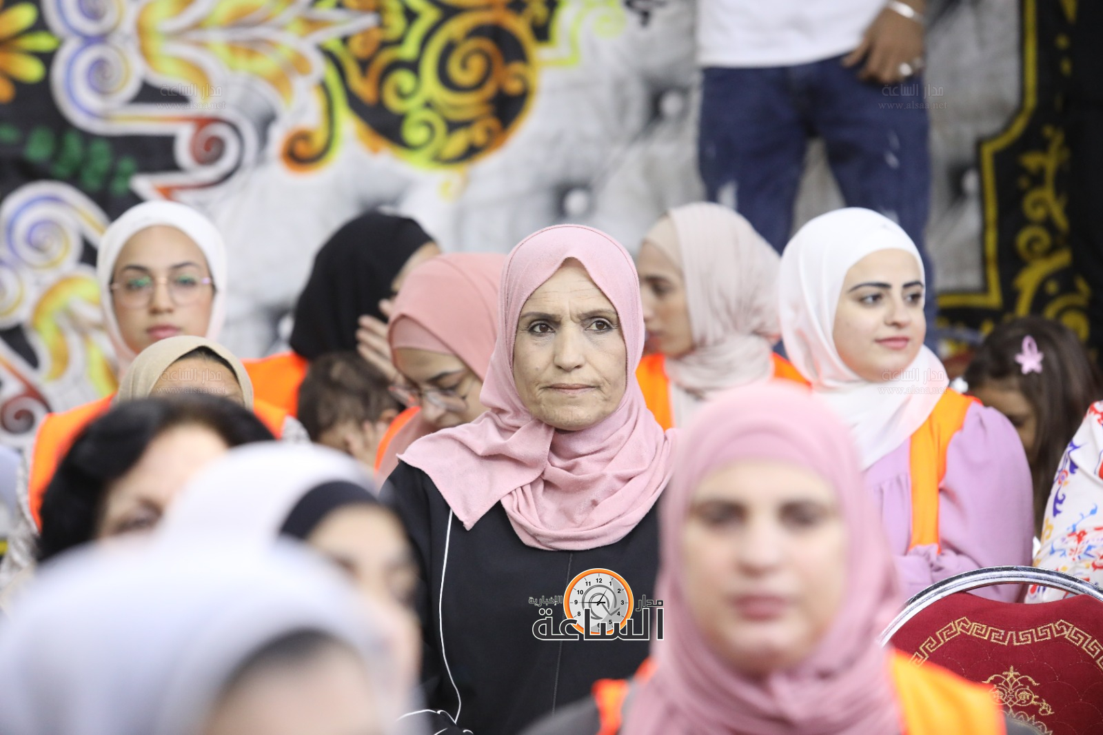 Madar Al-Saa Images 0.3724573880874418