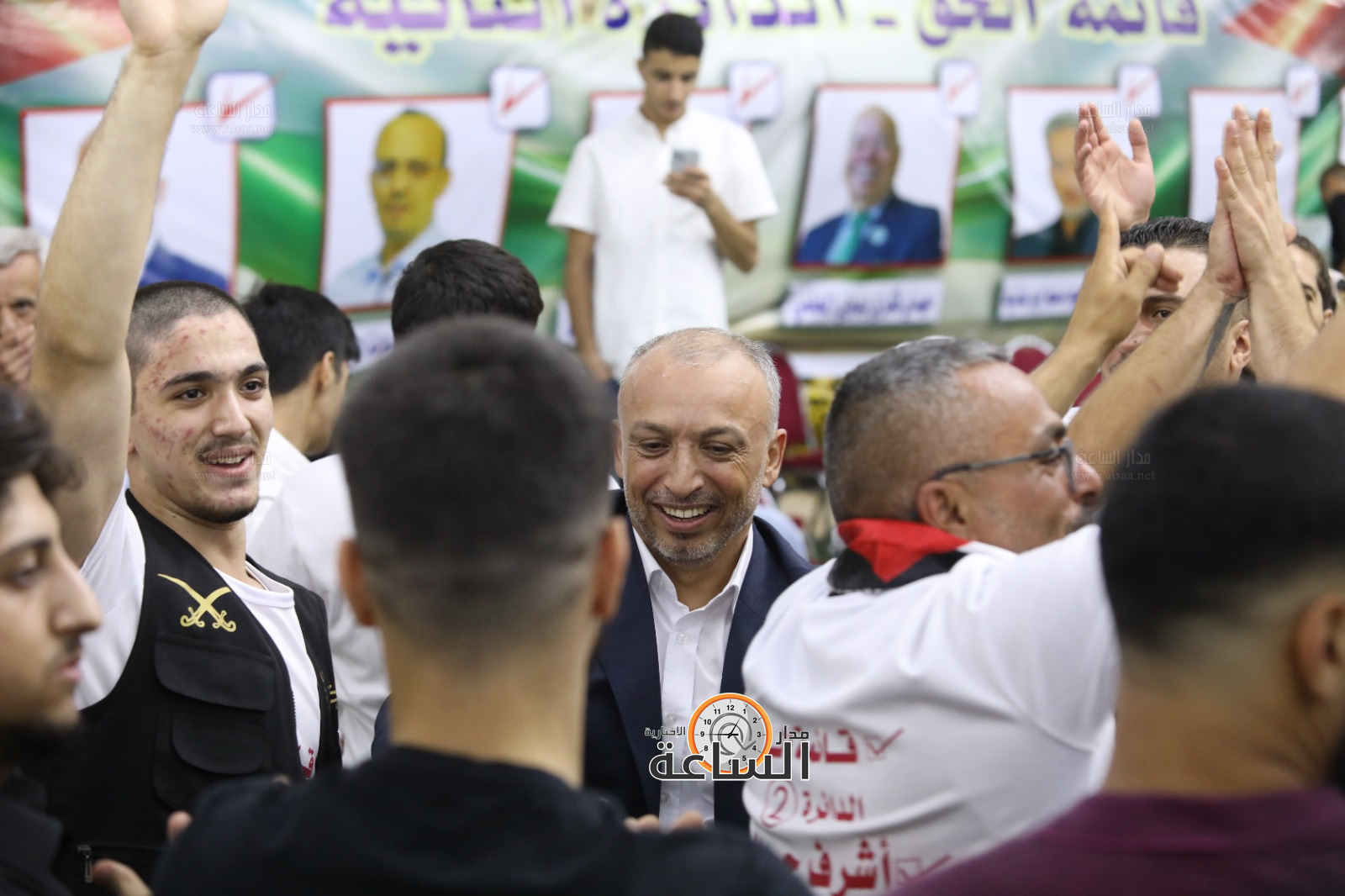 Madar Al-Saa Images 0.11074758577991295