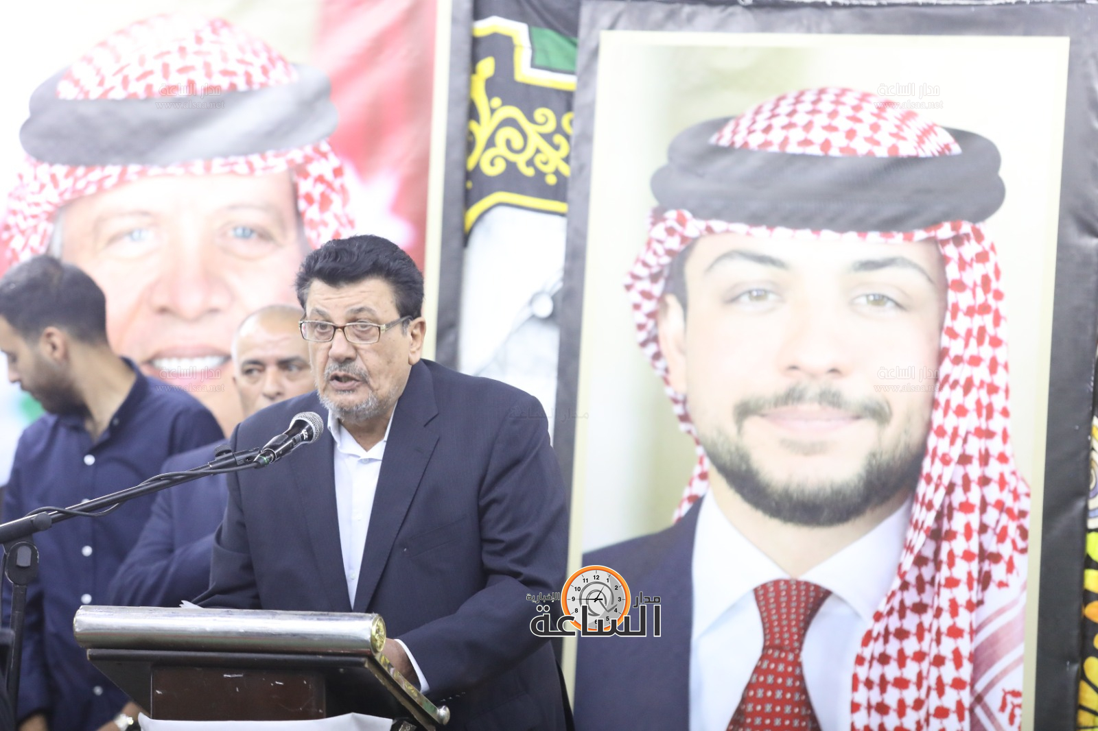 Madar Al-Saa Images 0.8789153123875266