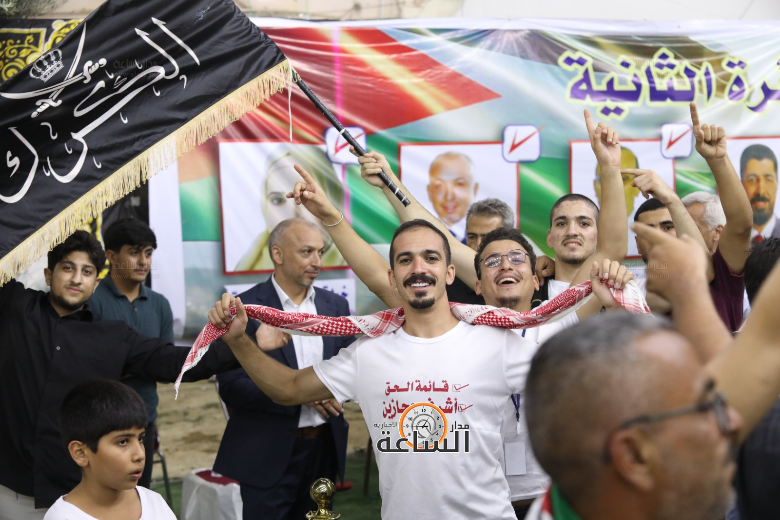 Madar Al-Saa Images 0.9697787317321476