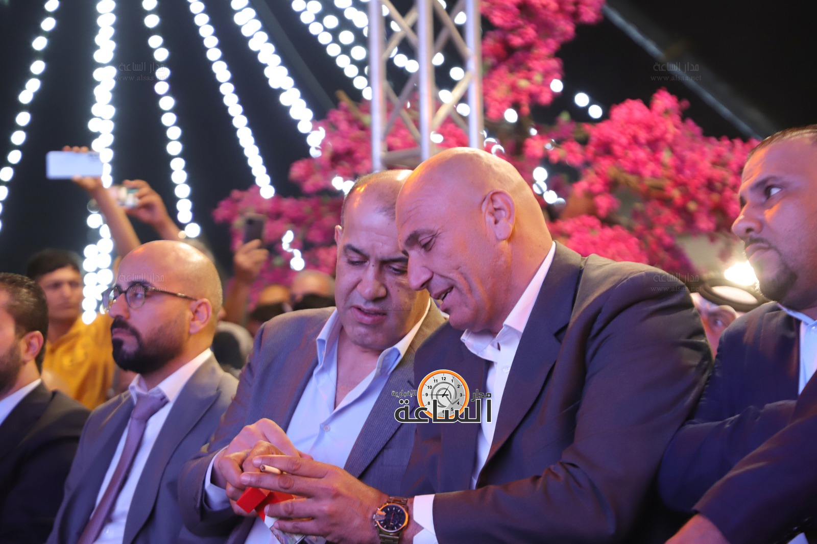 Madar Al-Saa Images 0.9863227950507676