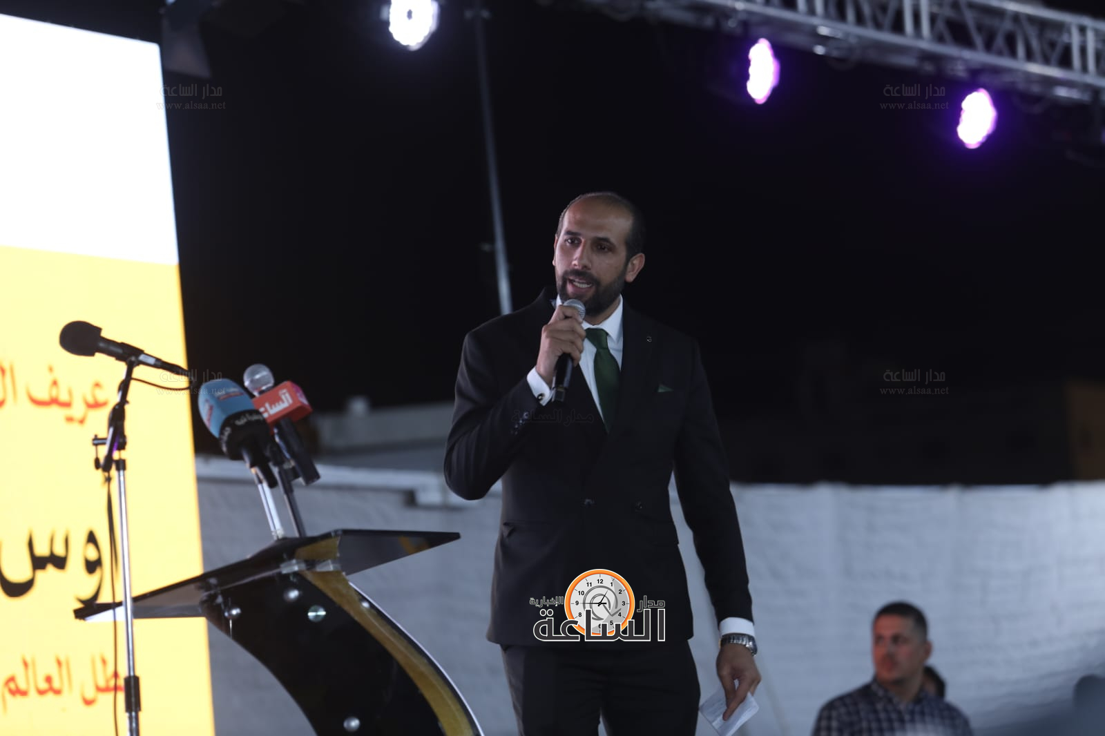 Madar Al-Saa Images 0.4044480480664234