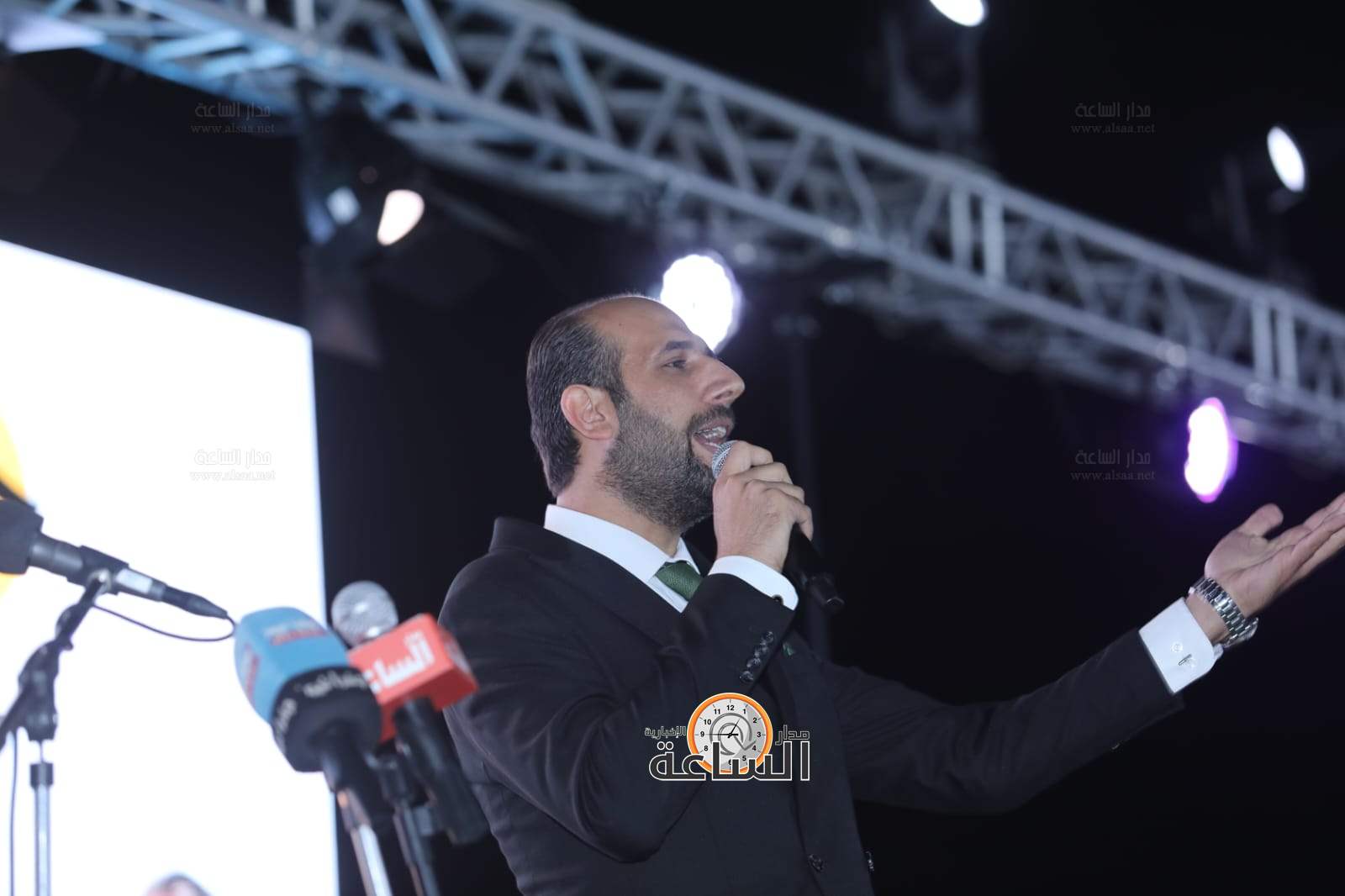 Madar Al-Saa Images 0.6653742357855179