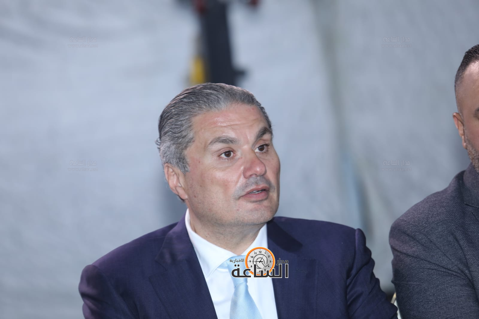 Madar Al-Saa Images 0.684129863190784