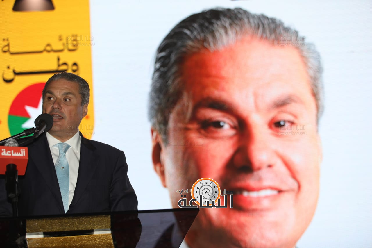 Madar Al-Saa Images 0.053870405492576046