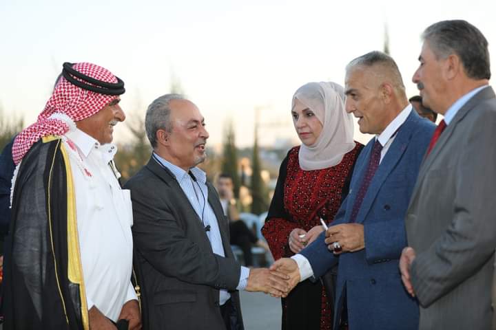 Madar Al-Saa Images 0.9115824431392843