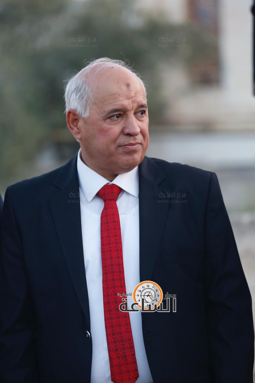 Madar Al-Saa Images 0.8450815520435693