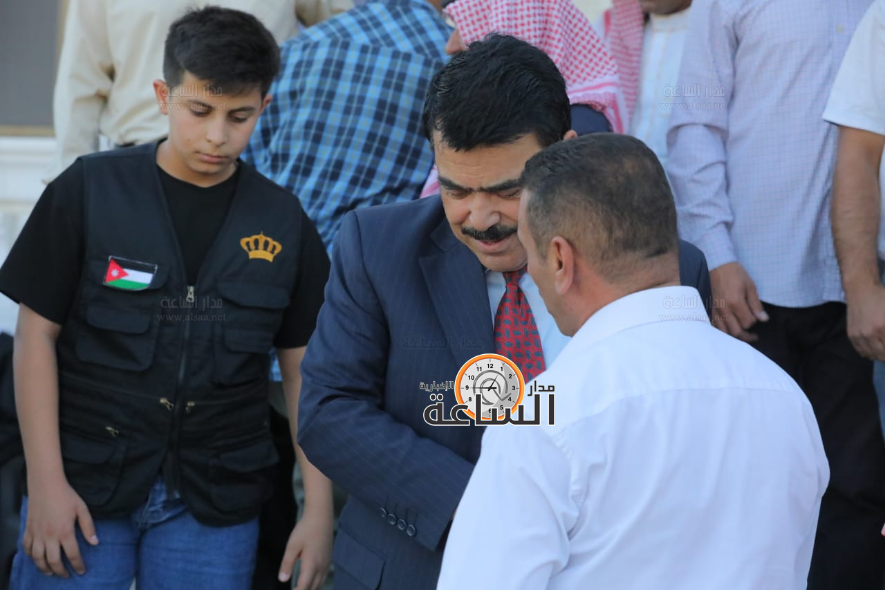 Madar Al-Saa Images 0.8963519706811682