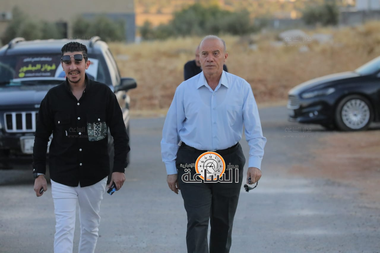 Madar Al-Saa Images 0.4196818622596288