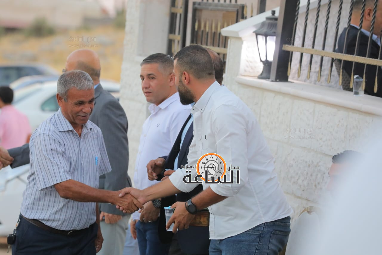 Madar Al-Saa Images 0.2643771985233623