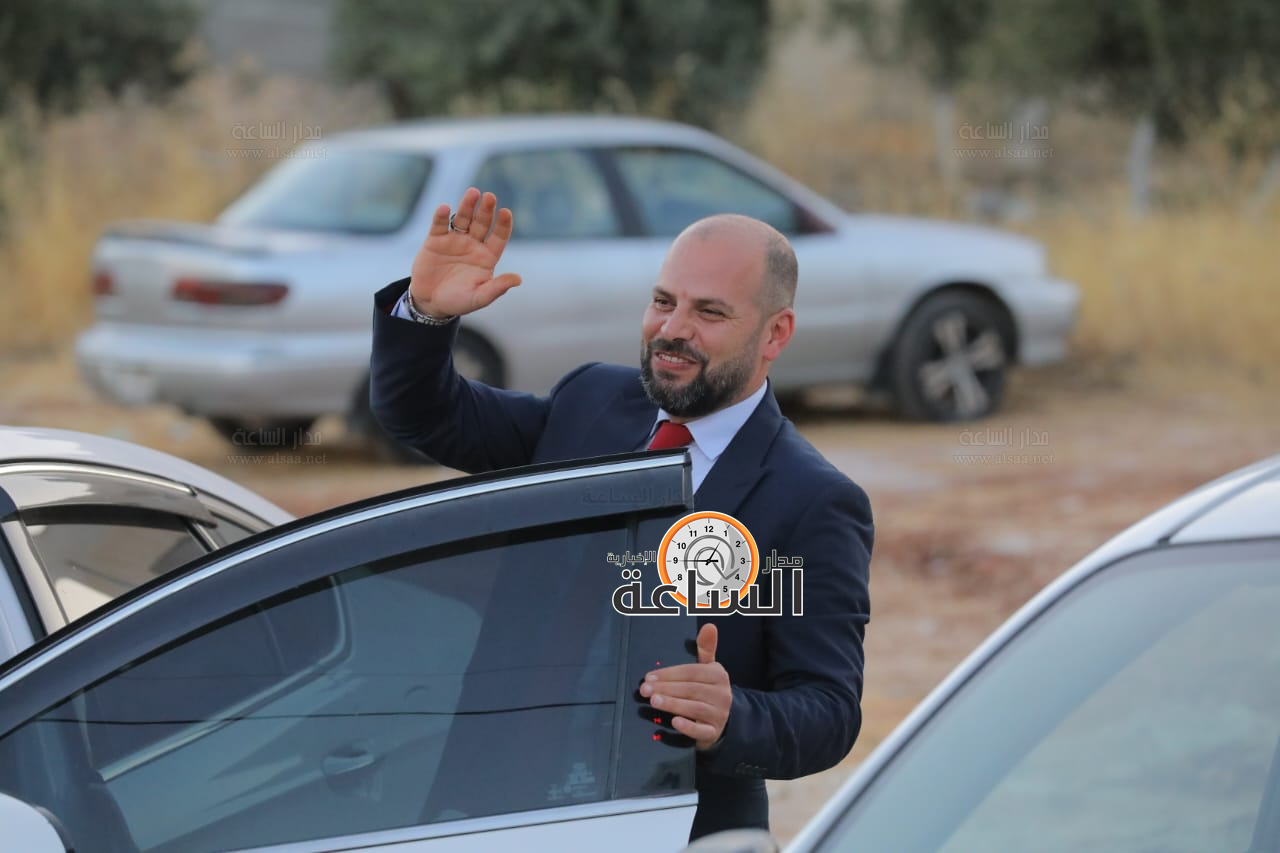 Madar Al-Saa Images 0.4999234228082994