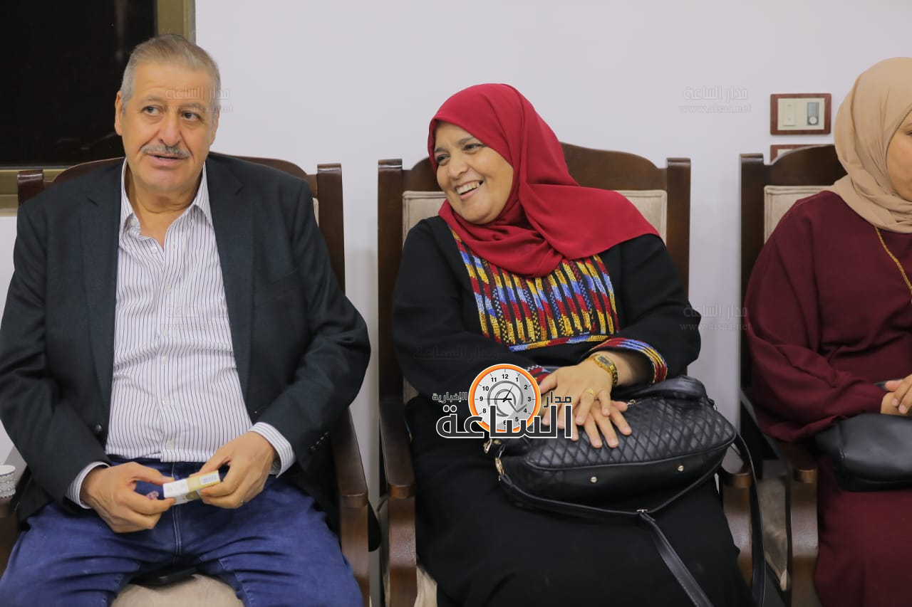 Madar Al-Saa Images 0.35194113022138107