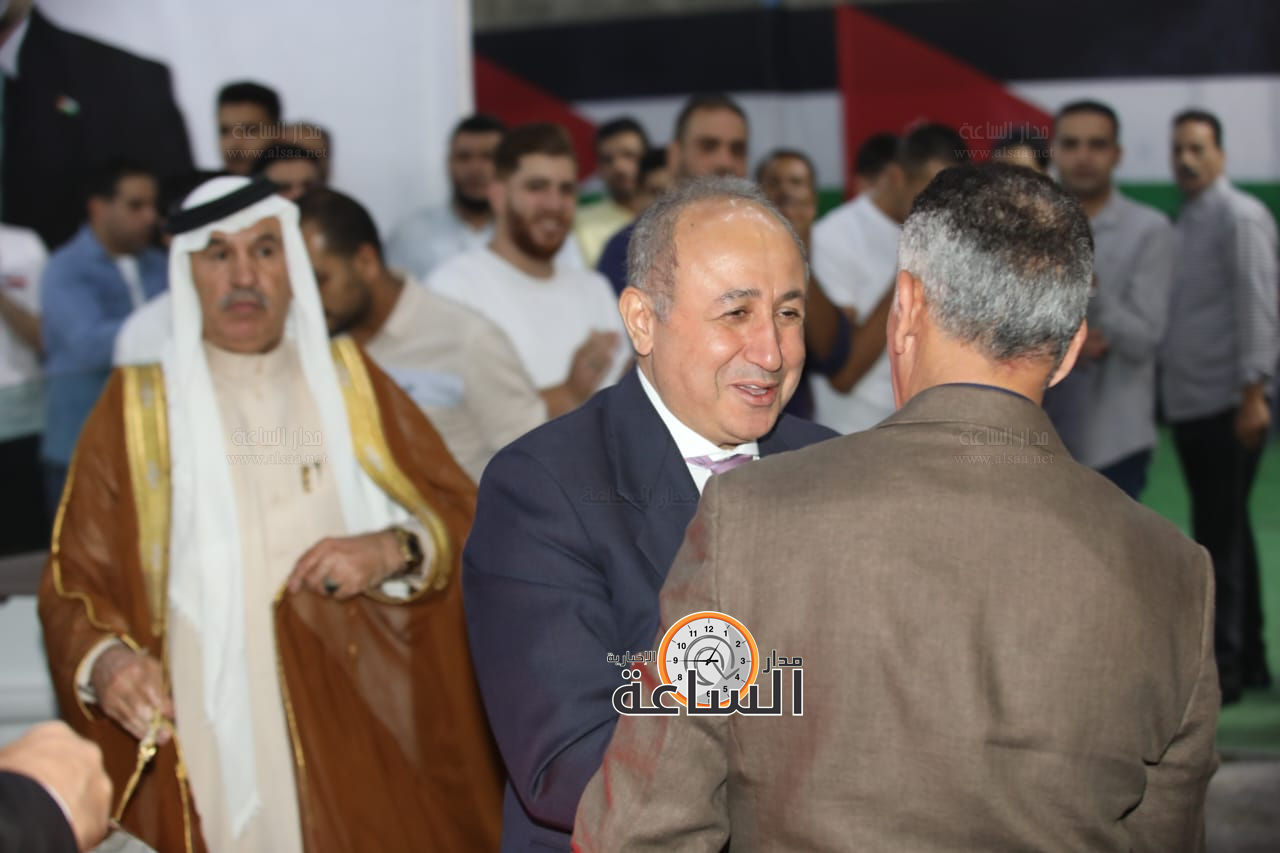 Madar Al-Saa Images 0.15866456596829082