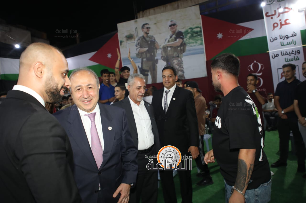 Madar Al-Saa Images 0.3536381349857849