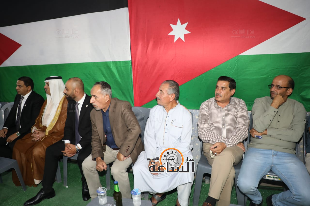 Madar Al-Saa Images 0.7433975565808235