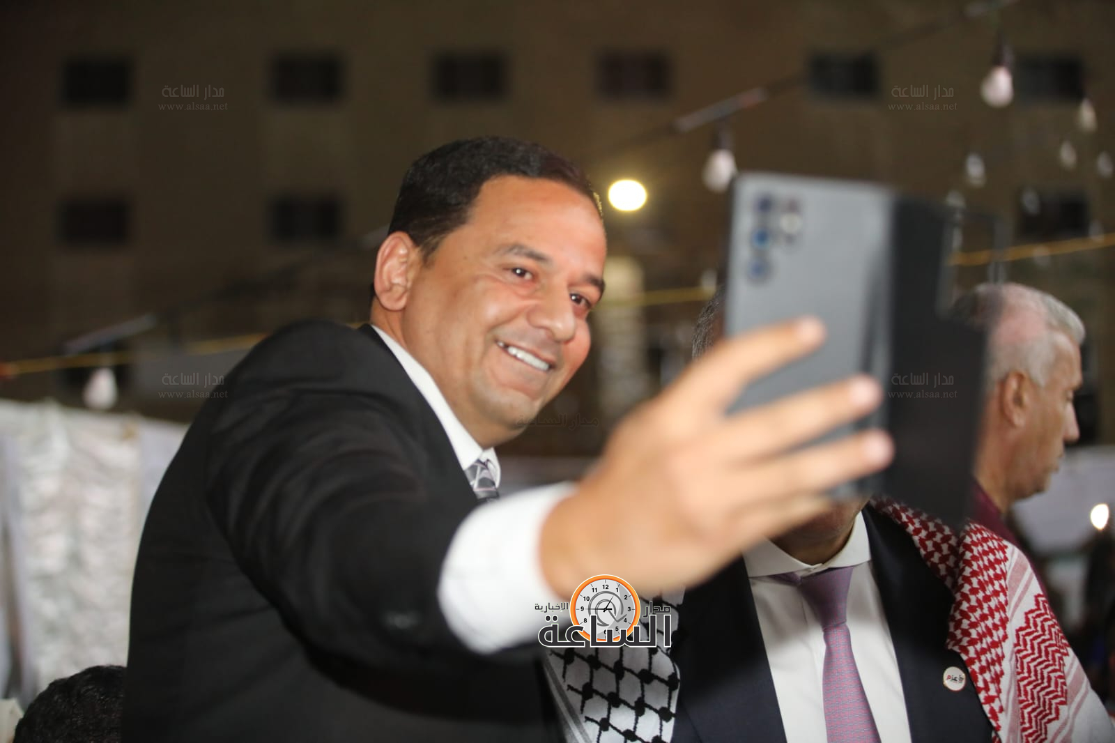 Madar Al-Saa Images 0.9155568091999224