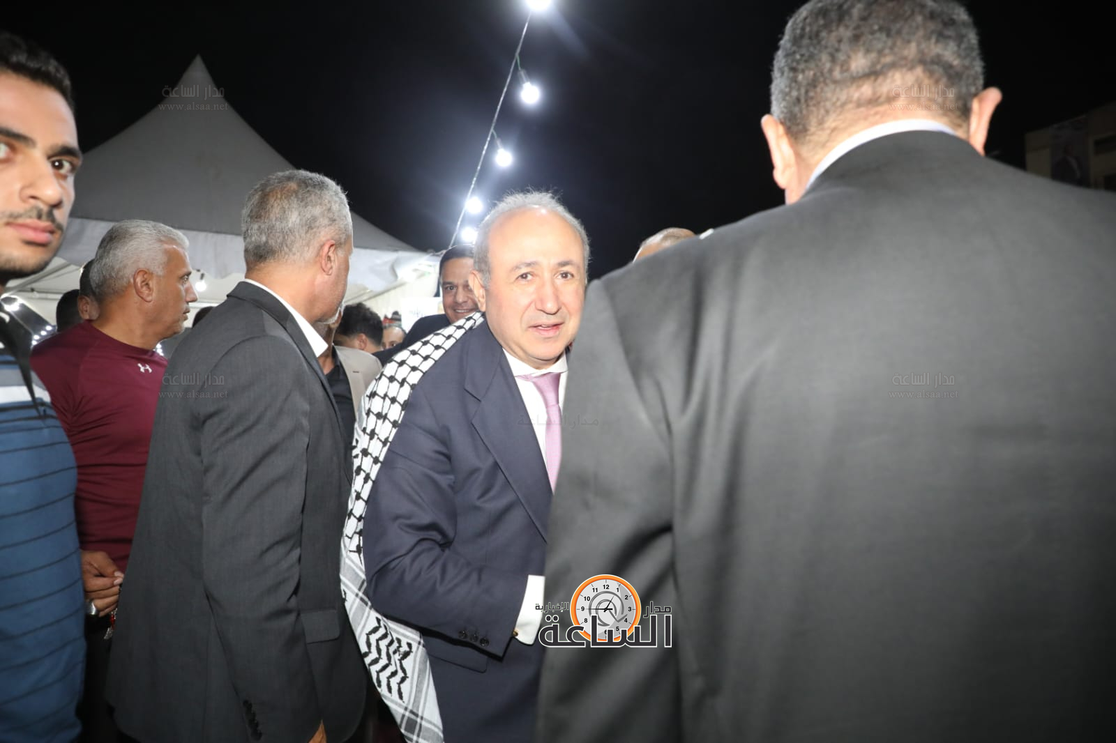 Madar Al-Saa Images 0.4067912121775765