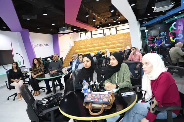 Madar Al-Saa Images 0.09800932931701745