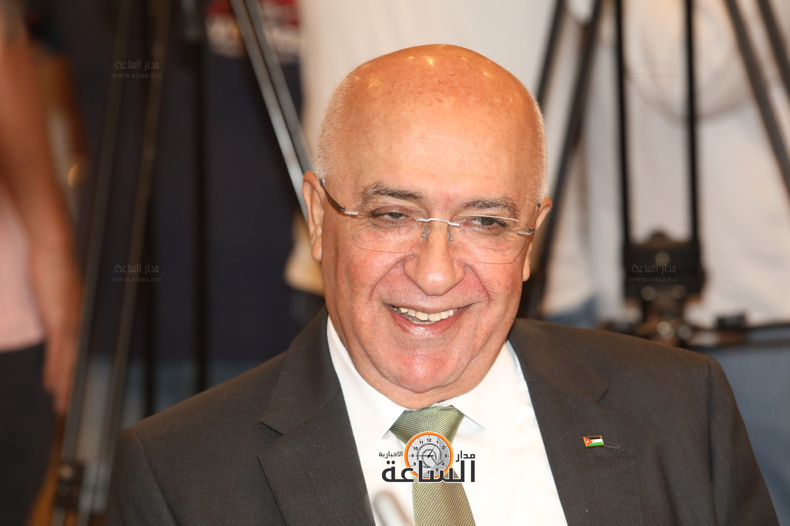 Madar Al-Saa Images 0.8271379349929104