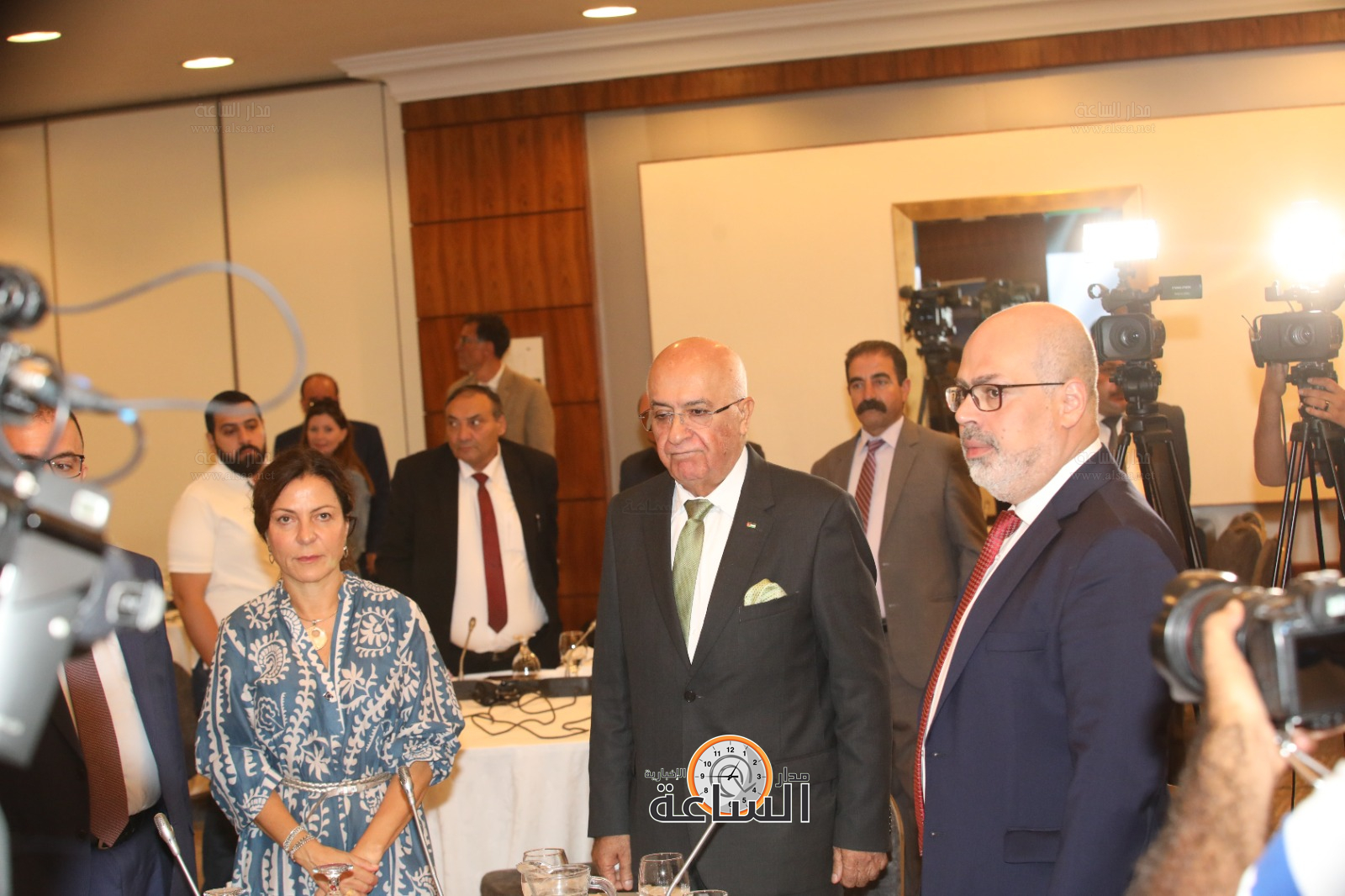 Madar Al-Saa Images 0.8387084806706913