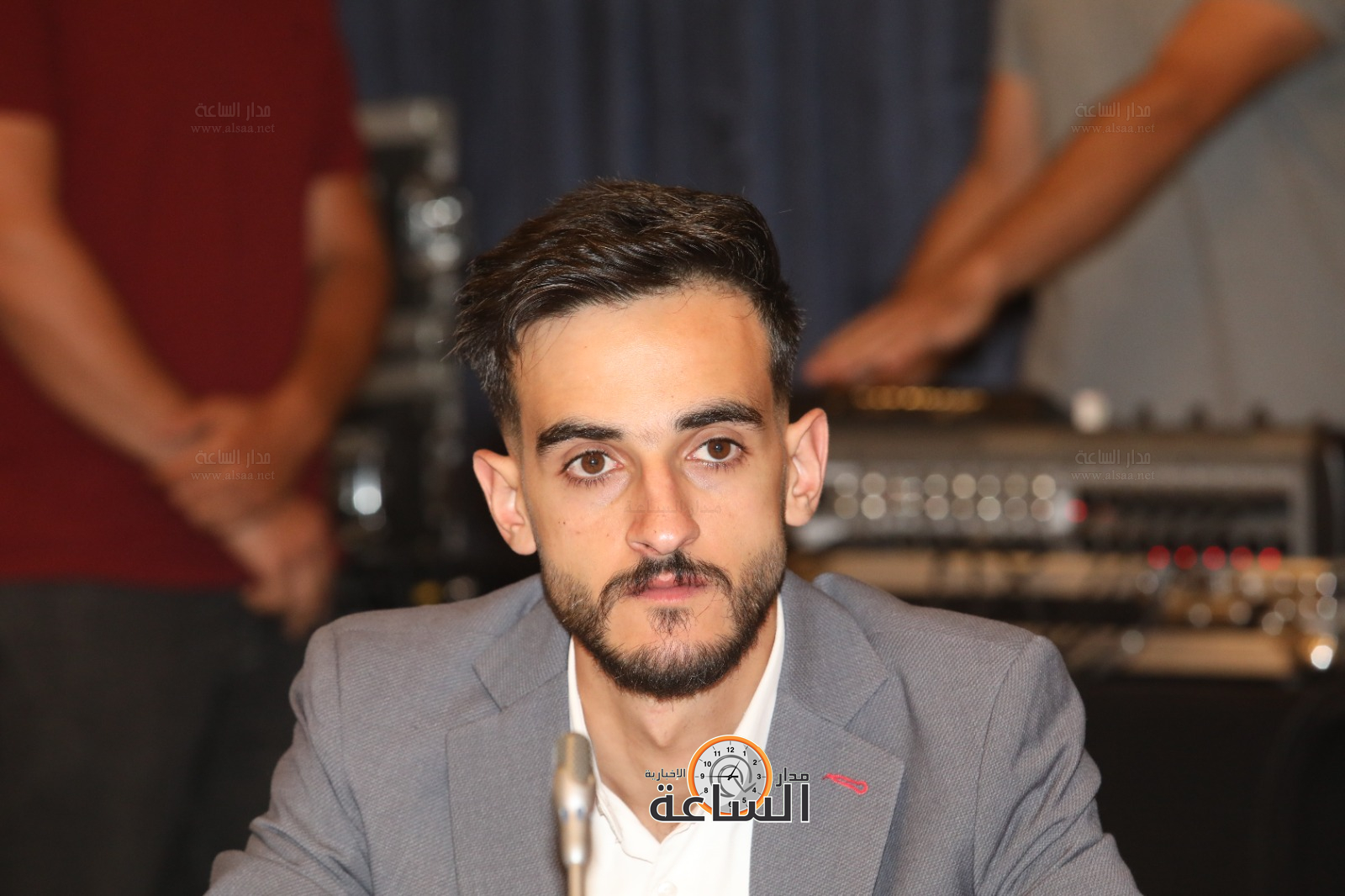 Madar Al-Saa Images 0.5353806551158986