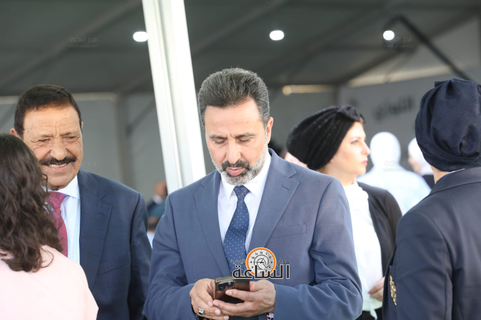 Madar Al-Saa Images 0.6370320959381965