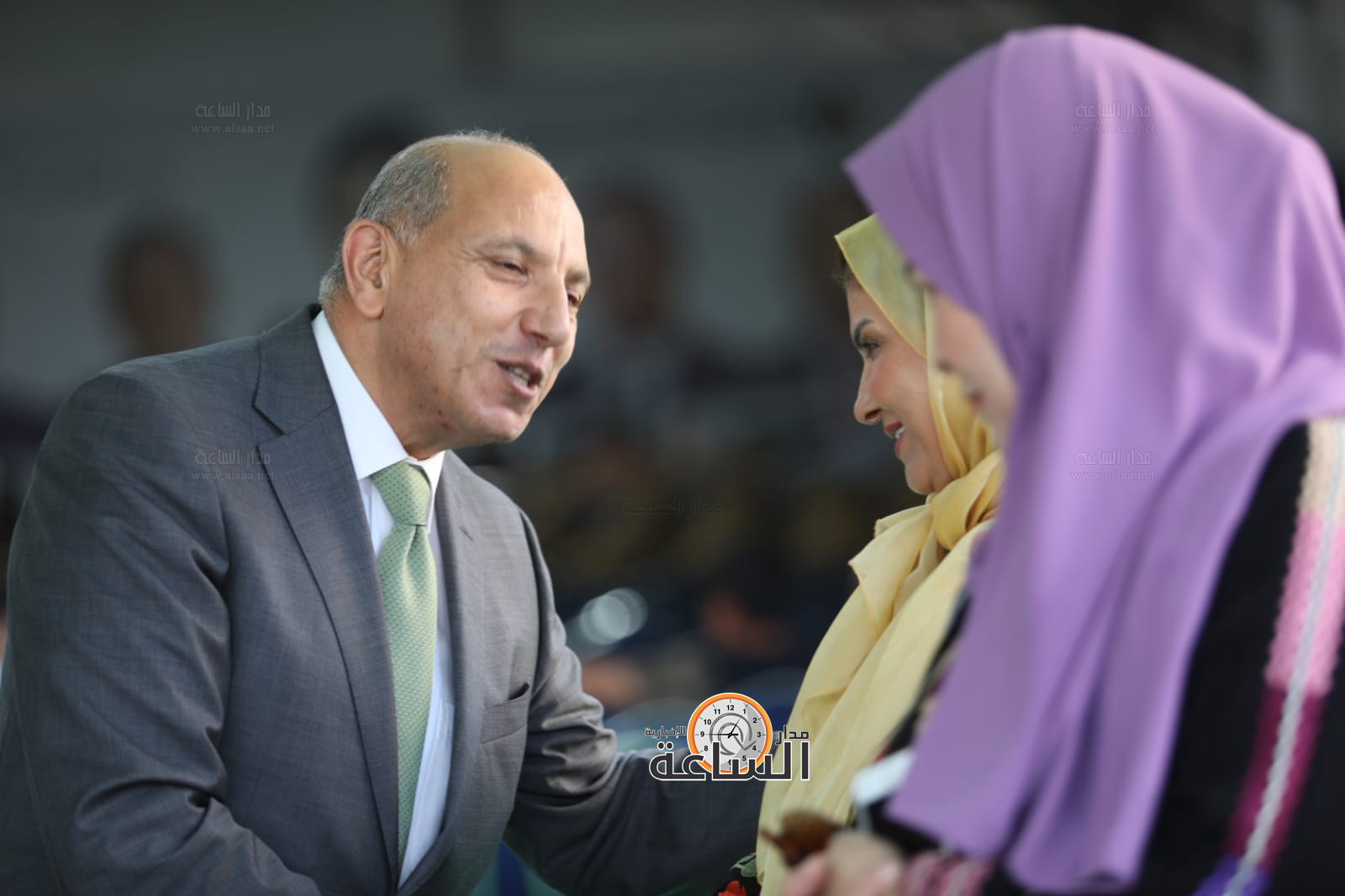 Madar Al-Saa Images 0.8721316607164726